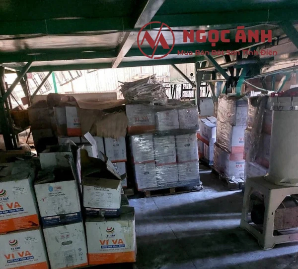 Khu vực xử lý bột sơn tĩnh điện phế thải của Nhật Quang